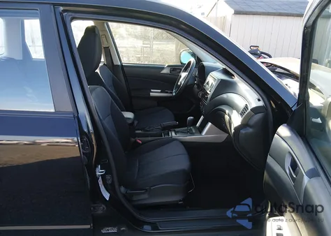 2010 Subaru Forester 2.5X z USA, uszkodzony, nr VIN JF2SH6BC8AH802702